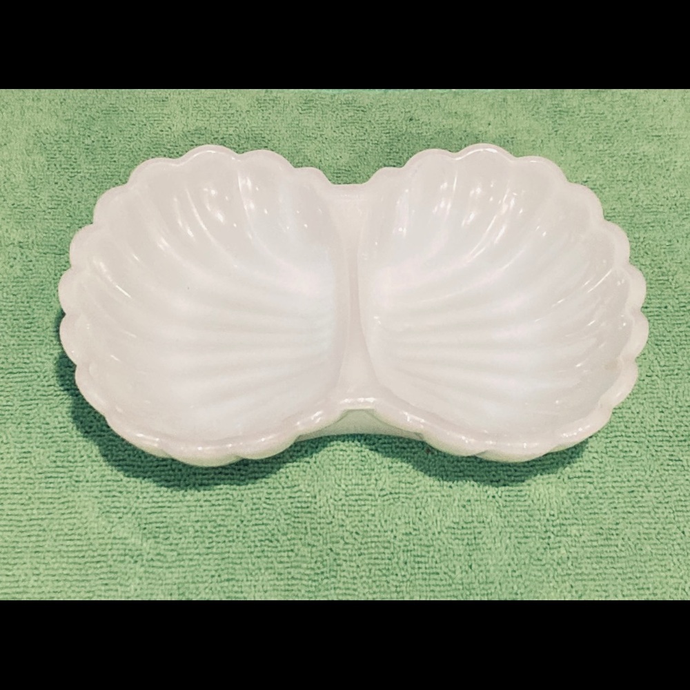 Vintage Milk glass double shell dish